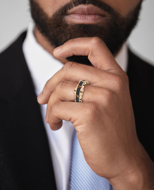 MOSS Gold Ring with 0.40ct Black Diamonds