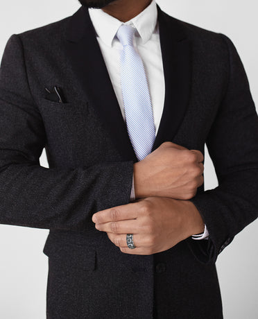 LA PAZ Gold Ring with 4.70ct Black Diamonds