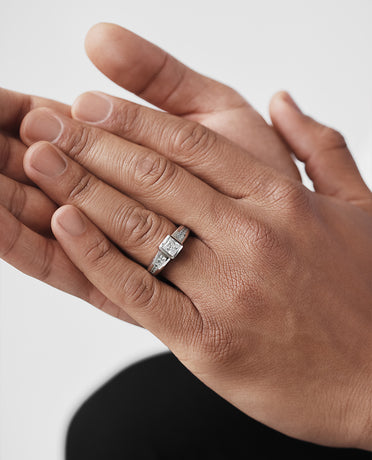 VULTURE Comfort Fit Men's Gold Solitaire Engagement Ring with 2.10ct Diamonds