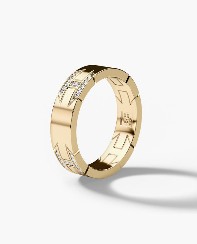 BRIGGS Gold Ring with 0.30ct Diamonds