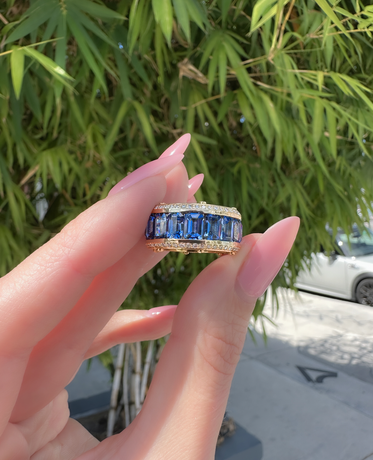 MONTE CRISTO Gold Ring with 11.60ct Sapphires and Diamonds