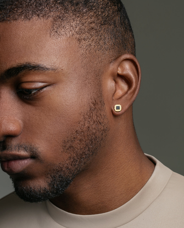 LA PAZ Gold Single Stud Earring with 0.25ct Black Diamonds