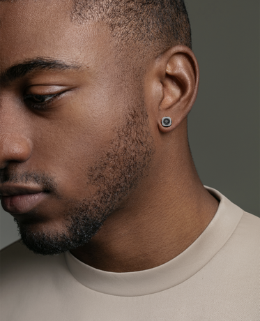 LA PAZ EverBlak Gold Single Stud Earring with 0.30ct Black Diamonds